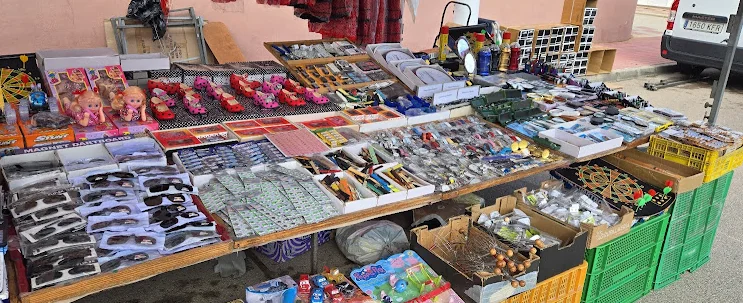 Mercadillo de Gran Alacant — Mercado in Gran Alacant