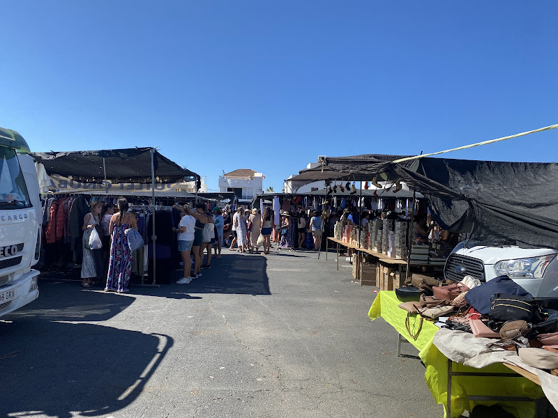 Mercadillo de La Antilla - Mercadillo in Lepe