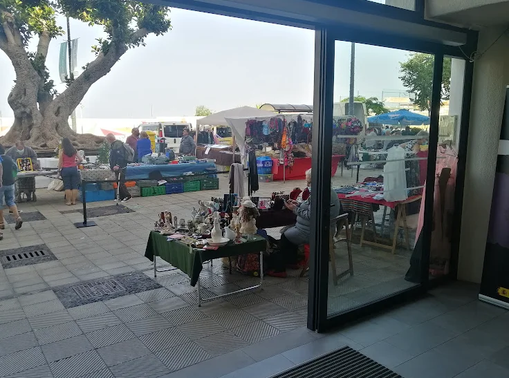 Mercadillo/Rastro Puerto de la Cruz: Market & Flea Finds