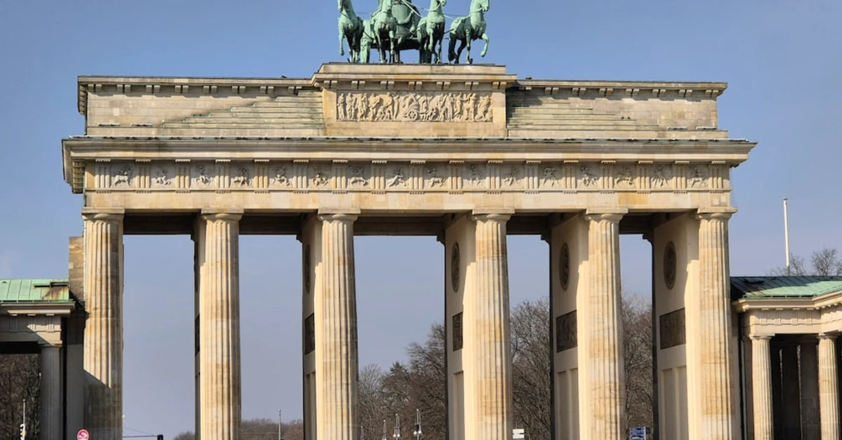 Three German Christmas markets can cost a day on trains